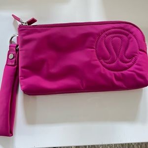 Lululemon Now and Always puffy pouch